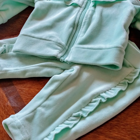 NEWBORN GIRL CLOTHES - Picture 5 of 8